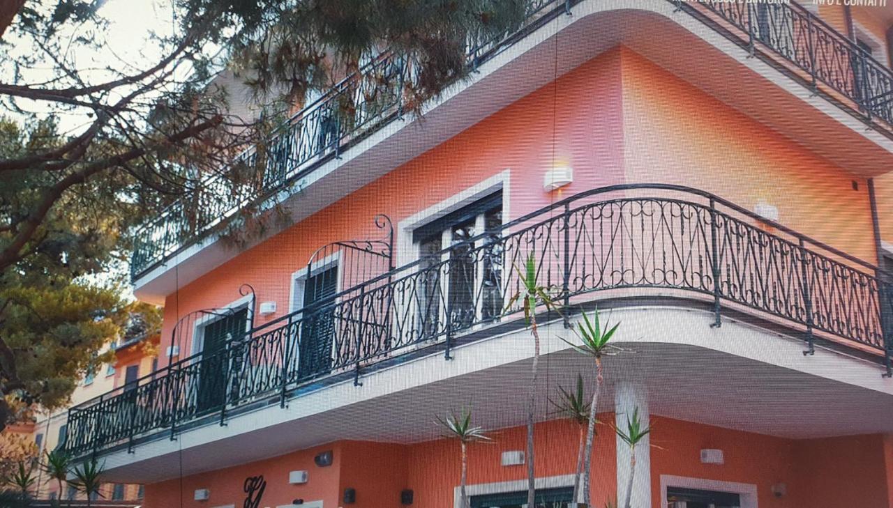 Monterosso Apartments In Servano'S Villas มอนเตรอสโซ อัล มาเร ภายนอก รูปภาพ